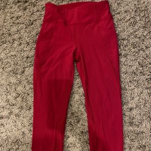 Lululemon cropped leggings size 6